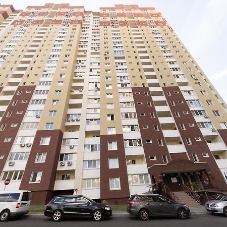 Новая квартира переулок Ясиноватский 11 Киев Экстерьер фото